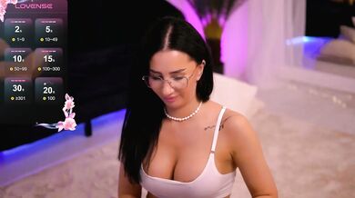AnnaRhodes - Porn Video [Bongacams]: pvt, charming cam slut, charismatic cam slut