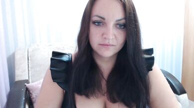 AngelinaCute - Porn Video [Bongacams]: 1 on 1, pretty cam model, enthusiastic streamer