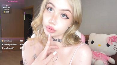 Hanna-CryBaby - Porn Video [Bongacams]: angelic enchantress, lovely contours, radiant beauty