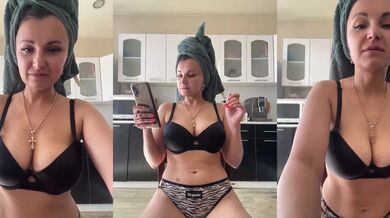 Vipstyle1 - Porn Video [Bongacams]: captivating porn slut, luscious rear, gorgeous rump