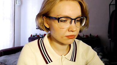 Tikoffka - Porn Video [Bongacams]: streaming record, hot and wet moment, webcast replay