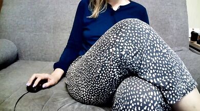 DenizErika - Porn Video [Cam4]: hot fingers show, handjob, mesmerizing orbs