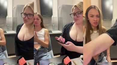 Sonya699 - Porn Video [Bongacams]: ravishing beauty, toned abs, cumming