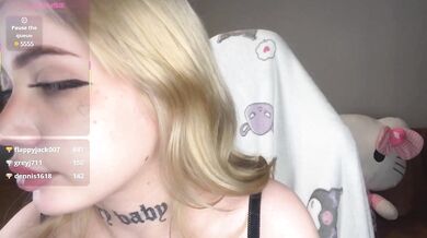 Hanna-CryBaby - Porn Video [Bongacams]: live stream recording, exquisite chest, teasing webcam goddess