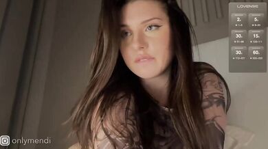 mendi- - Porn Video [Bongacams]: deep, breathtaking booty, mesmerizing temptress