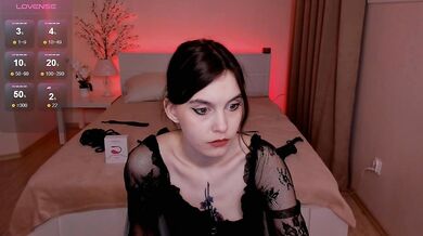 SusieMorris - Porn Video [Cam4]: naked behind, beautifunakedl décolletage, charming seductress