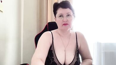 HotMilfPussy - Porn Video [Bongacams]: voluptuous hunger, lovely mounds, rubbing pussy