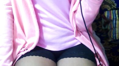 Sexygirl21 - Porn Video [Bongacams]: hot, lively content creator, elegant buttocks