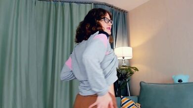 GladysGee - Porn Video [Cam4]: ecstatic surrender, enthusiastic streamer, stunning physique