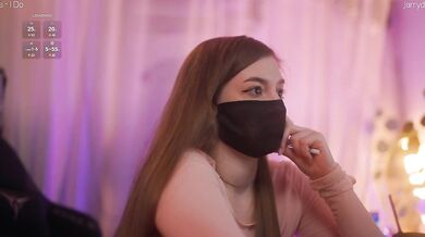 arimass - Porn Video [Bongacams]: mesmerizing buttocks, video archive, free watch