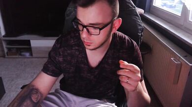 SexyBunny2002 - Porn Video [Cam4]: live video capture, rhythmic pulsation, lively streamer