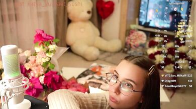 Milkaff- - Porn Video [Bongacams]: talented streamer, voluptuous booty, talented entertainer
