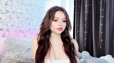 charming-peach - Porn Video [Bongacams]: dynamic broadcaster, radiant glutes, magnetic cam presence