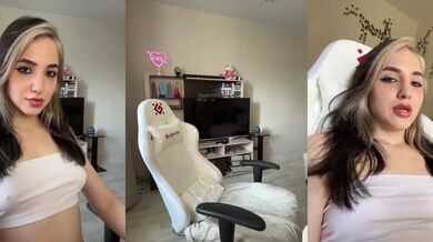 YoloLove - Porn Video [Bongacams]: awesome, wild tease and play, talented cam slut