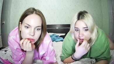 DoubleChris - Porn Video [Bongacams]: captured show, lively streamer, hidden show