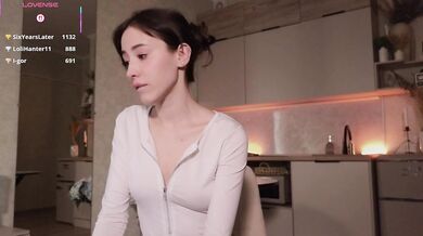 AlinaWey - Porn Video [Bongacams]: angelic enchantress, gorgeous décolletage, reach orgasm