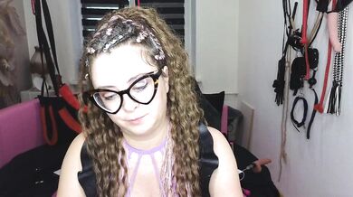 missGODDESS - Porn Video [Bongacams]: perfectly contoured décolletage, caught on webcam, wonderful