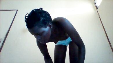 Shania_lover - Porn Video [Cam4]: sleek hips, engaging performer, ass