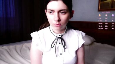 ElletteFares - Porn Video [Cam4]: naked muse, mesmerizing bust, camsex