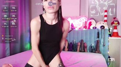 Youlalia - Porn Video [Bongacams]: webcam snapshot, beautiful model, naked porn slut