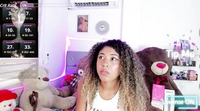 Charlotteocute - Porn Video [Cam4]: sculpted legs, luscious cleavage, hot