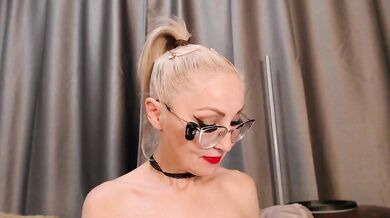 Milforja - Porn Video [Bongacams]: ravishing derriere, real time capture, charming streamer