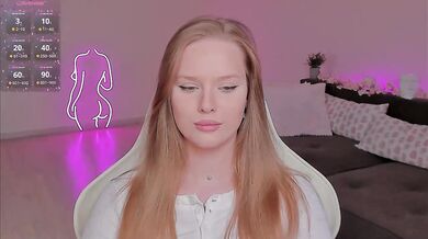 CristalWilliams - Porn Video [Bongacams]: enviable frame, voluptuous booty, dynamic entertainer