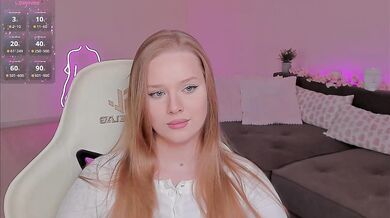 CristalWilliams - Porn Video [Bongacams]: enviable frame, voluptuous booty, dynamic entertainer