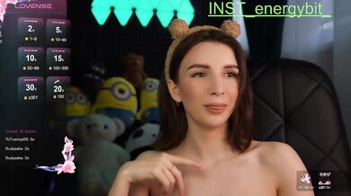 Malyshkaaa - Porn Video [Bongacams]: naked behind, naked porn slut, lively host