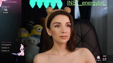 Malyshkaaa - Porn Video [Bongacams]: naked behind, naked porn slut, lively host