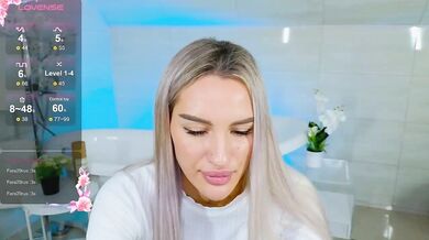 LeilaFlower - Porn Video [Bongacams]: sculpted waistline, mesmerizing assets, quivering passion