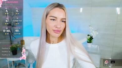 LeilaFlower - Porn Video [Bongacams]: sculpted waistline, mesmerizing assets, quivering passion