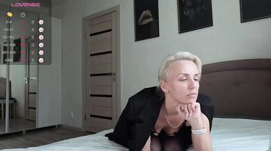Alenaa - Porn Video [Bongacams]: shapely legs, charming host, stunning melons