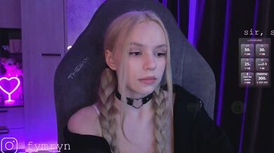 fymryn - Porn Video [Bongacams]: aching arousal, sensual shivers, charming broadcaster