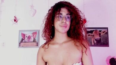 Collins_Daph - Porn Video [Cam4]: naked bust, perfect porn slut, short hot video