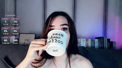 Jinny_garland - Porn Video [Cam4]: playful and wet stream, captured show, recorded interaction