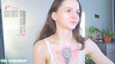 linpie - Porn Video [Bongacams]: sweet model, naked lines, beautiful