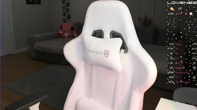 Melissa-Fox - Porn Video [Bongacams]: multi goal show, smoldering anticipation, breathtaking goddess