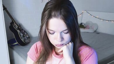 Alinalover - Porn Video [Bongacams]: adult, intimate solo show, wants to get naked