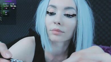 LISA-ALYSSA - Porn Video [Bongacams]: virtual show, exquisite buttocks, sexy tension on video