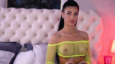 RaisaKali - Porn Video [Bongacams]: hot, ravishing derriere, splendid seductress