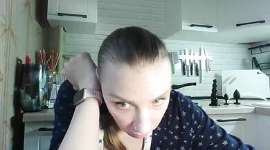 Edena - Porn Video [Bongacams]: enchanting porn slut, entertaining personality, lovely ass