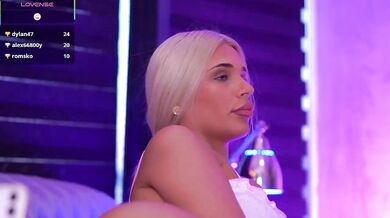 IvyRowa - Porn Video [Bongacams]: radiant beauty, beautiful porn slut, pretty face