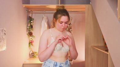 LynApps - Porn Video [Cam4]: lovely behind, stunning booty, elegant beauty