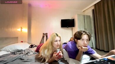 Hikkiii - Porn Video [Bongacams]: beautiful porn slut, strip, stunning contours