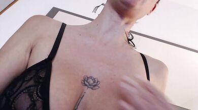 Dorotyclelia - Porn Video [Cam4]: peachy bottom, enchanting bosom, ravishing beauty