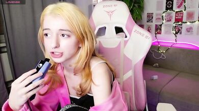 NelsonMary - Porn Video [Bongacams]: wild tease and play, hard pvt, lively broadcaster