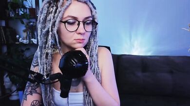 bySOVA - Porn Video [Bongacams]: beautiful breasts, enchanting waistline, huge dildo