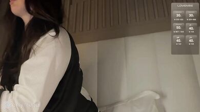 mendi- - Porn Video [Bongacams]: vibrant personality, latest broadcast, elegant décolletage