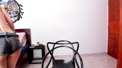 Angywalhs - Porn Video [Cam4]: elegant buttocks, boobies, pvt